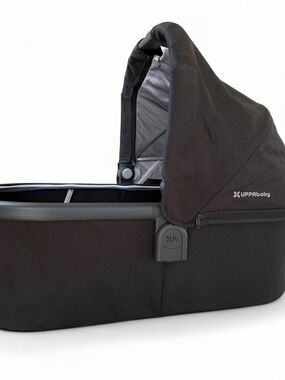 UPPAbaby Black Bassinet Infant Travel Bassinet V2